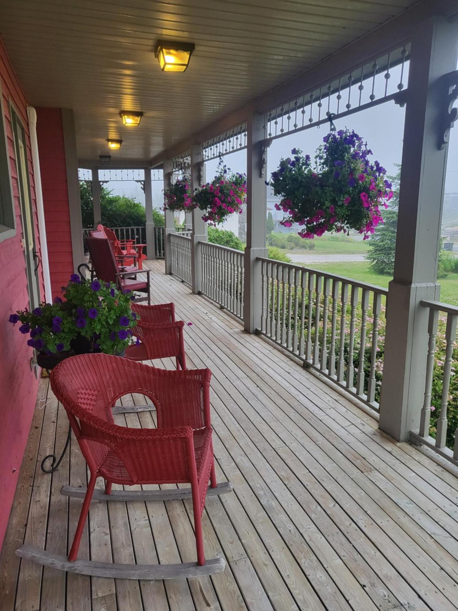 Cranberry Cove Inn 루이스버그 외부 사진