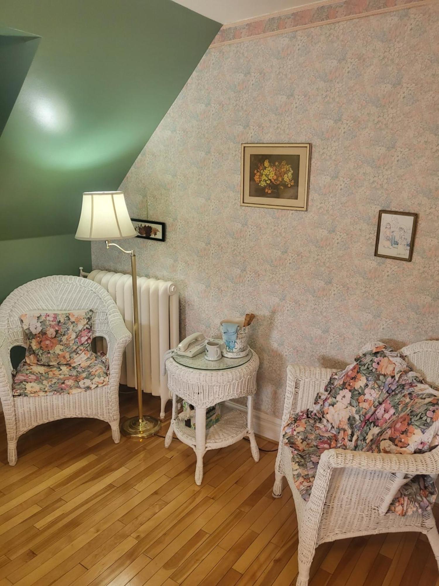 Cranberry Cove Inn 루이스버그 외부 사진