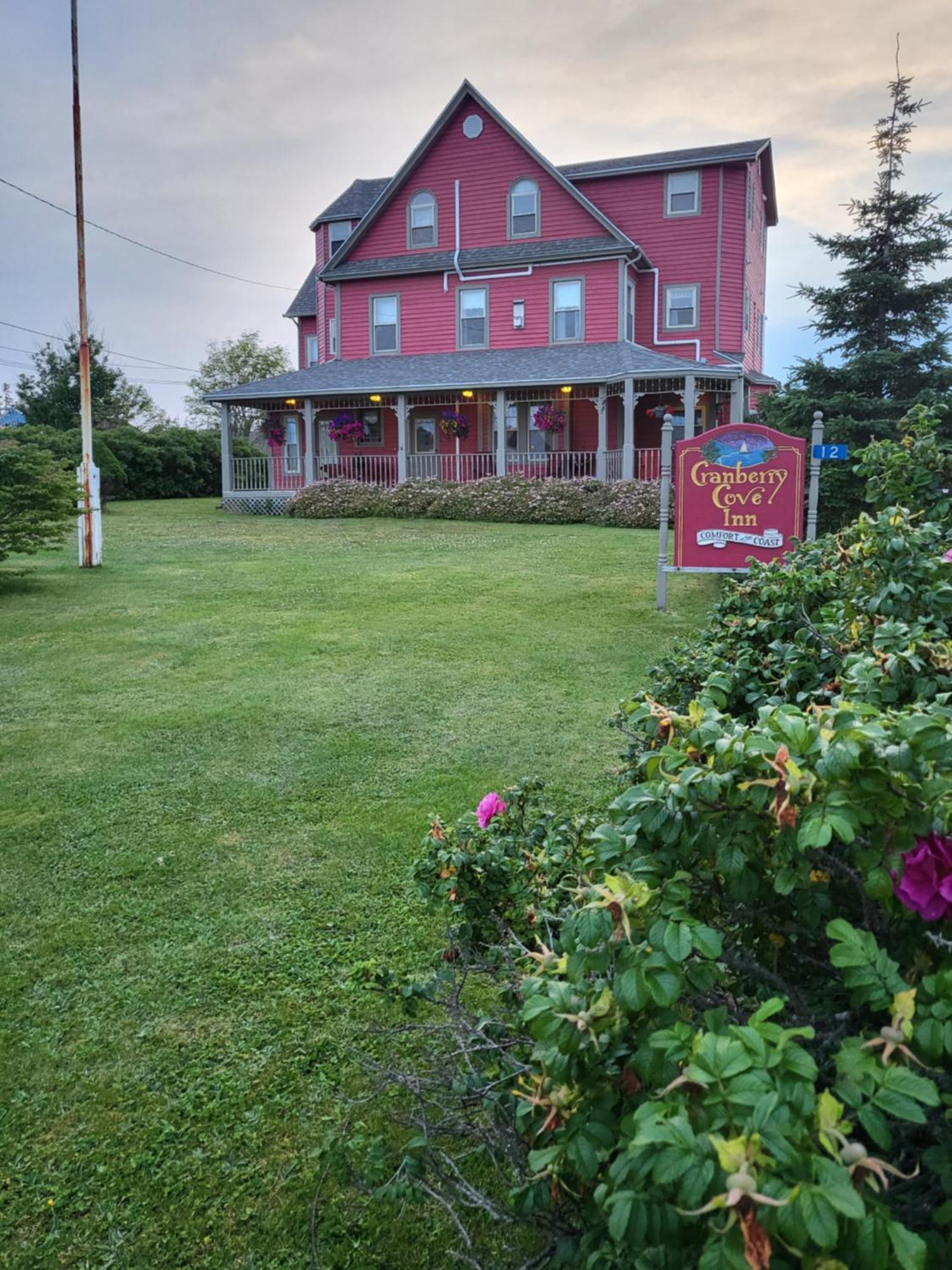 Cranberry Cove Inn 루이스버그 외부 사진